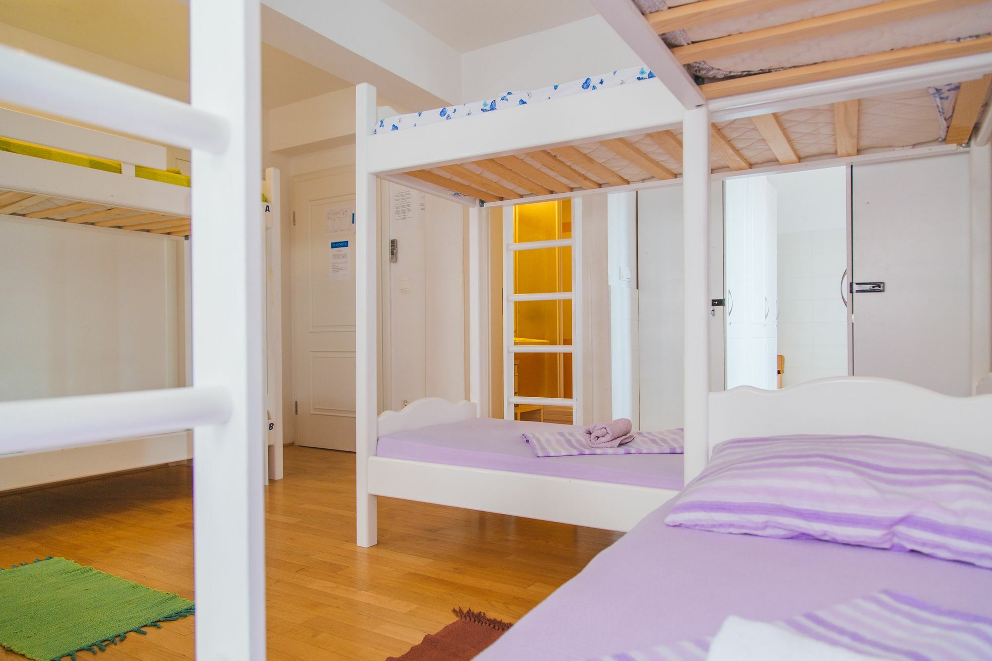 Хостел Cheap Sleep Marinero (Adults Only) Хвар Экстерьер фото